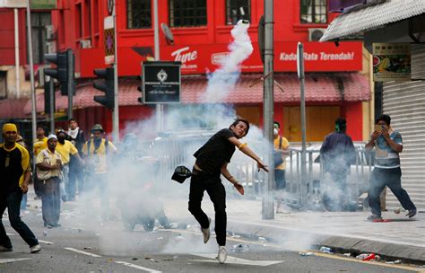 Malaysia Police Fire Tear Gas At Thousands Rallying For Fair Elections The Washington Post