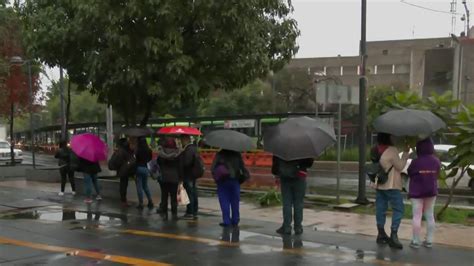 Lluvia Deja Encharcamientos y Caída de Árboles en CDMX Martes 25 de