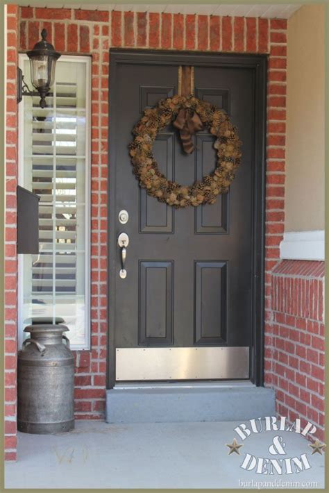 Pin By Shannon Baxter On Front Doors Brick House Front Door Colors