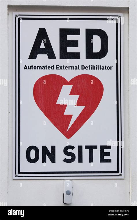 Defibrillator location information hi-res stock photography and images ...