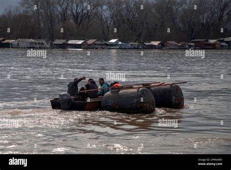 Belgrade Serbia Mar 8 2023 A Motorboat Sailing Along The River Sava