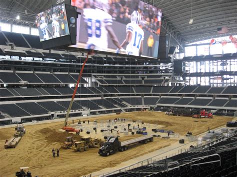 Thrush Tails: Dallas Cowboys New Stadium