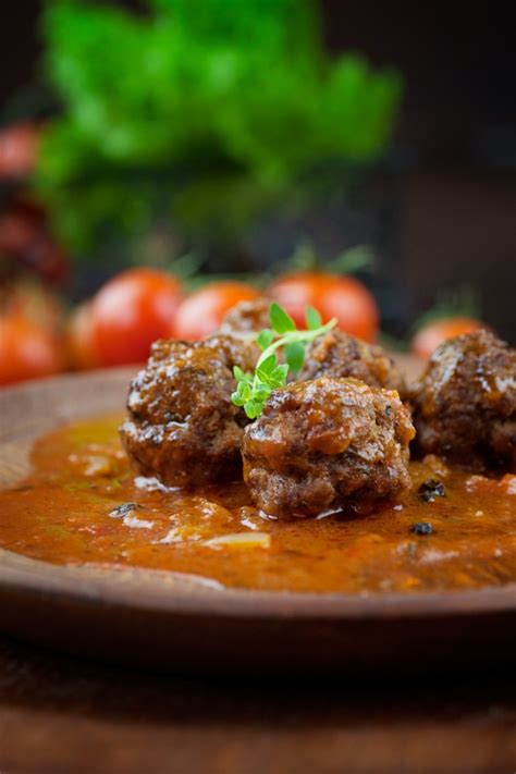 Recette Boulettes De Boeuf Au Fromage Et Aubergines Marie Claire