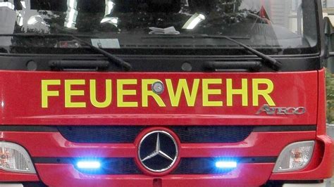 Angenommener Chemieunfall Feuerwehr und Rettungsdienst zur Übung nach