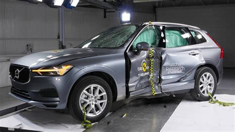 El Volvo Xc Y El Ford Focus Consiguen Las Cinco Estrellas Euroncap