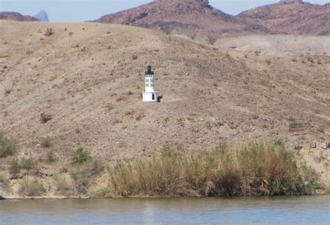 Lake Havasu Lighthouses – Lake Havasu City, Arizona - Atlas Obscura