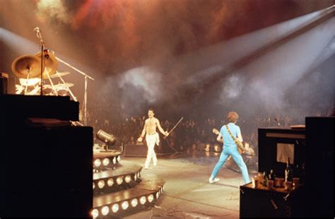 Watch: Queen's 1981 Montreal Concert Remastered; See Rare Photographs ...