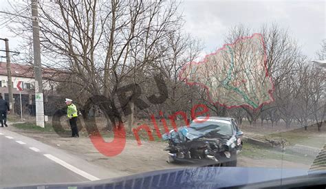 Foto Accident N Sensul Giratoriu De La B Rse Ti Gorjonline Zi De