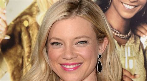 Amy Smart Net Worth A Closer Look At The Actress