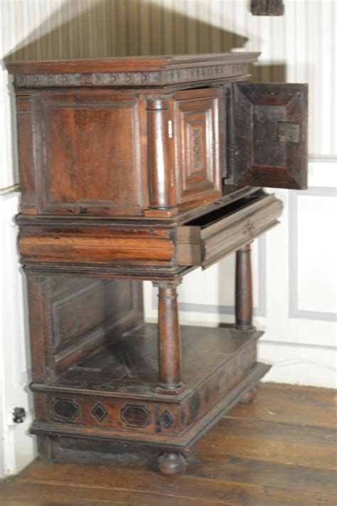 Proantic Dressoir Lyonnais XVIème Siècle