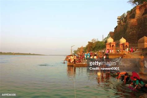 136 Maheshwar Ghat Stock Photos, High-Res Pictures, and Images - Getty ...