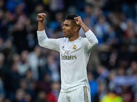 Manchester United Tenta Tirar Casemiro Do Real Madrid Que Mira Bruno