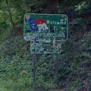 Welcome to North Carolina sign in Tapoco, NC - Virtual Globetrotting