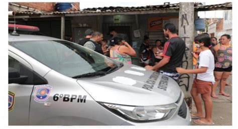 Ex presidiário é morto a tiros enquanto estava bebendo no bairro de