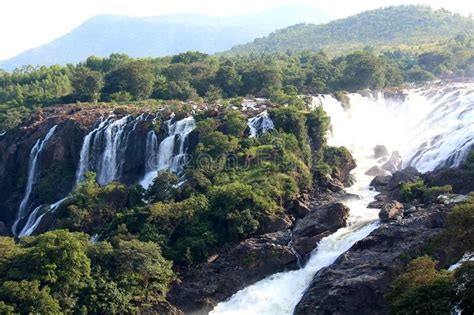 Shivanasamudra water falls. Magnifying beautiful waterfalls , #AFF, # ...