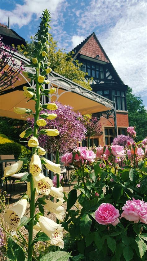 Harrow Travel Guide: Best of Harrow, London Travel 2026 | Expedia.co.in