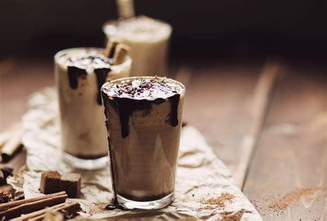 Milk Shake Caseiro De Chocolate Veja Receita Deliciosa E Super Prática