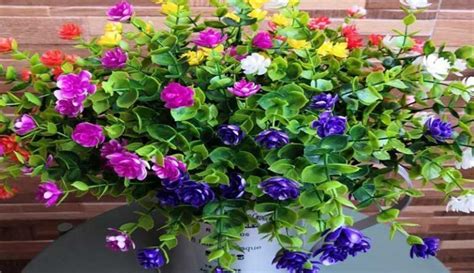 Top 5 Best Outdoor Artificial Flowers – Most Popular Collections In 2022