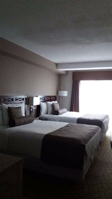 Red Lion Inn & Suites Victoria - UPDATED 2017 Prices, Reviews & Photos (British Columbia ...