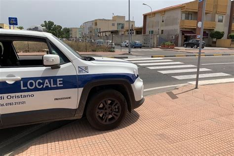 Ennesimo Incidente In Via Cagliari Donna Investita Sulle Strisce