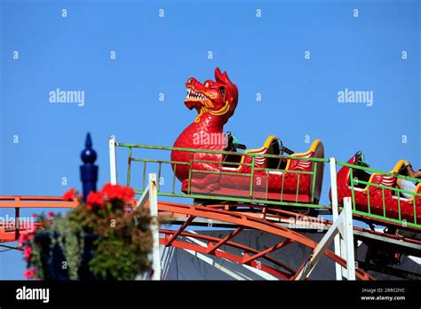 Dragon Roller Coaster Ride Hi Res Stock Photography And Images Alamy