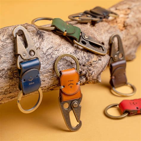 Jual Gantungan Kunci Carabiner Kulit Asli Snaphook Leather Keychain