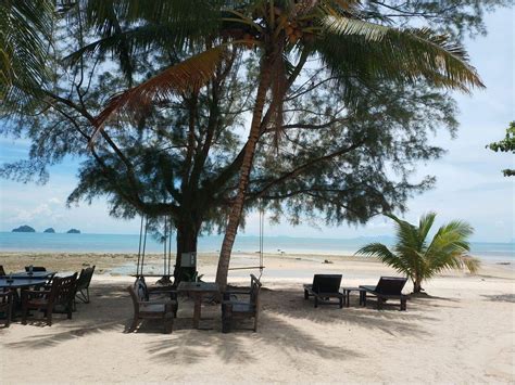 Taling Ngam Beach - Restaurants, Bars & Snorkeling Map, Koh Samui