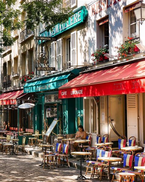 Must see spots in Montmartre, Paris. | Cool places to visit, Montmartre, Paris bucket list