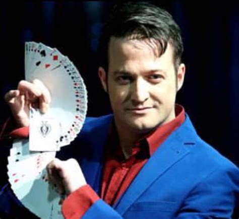 magician alex lodge quinn artistes entertainment