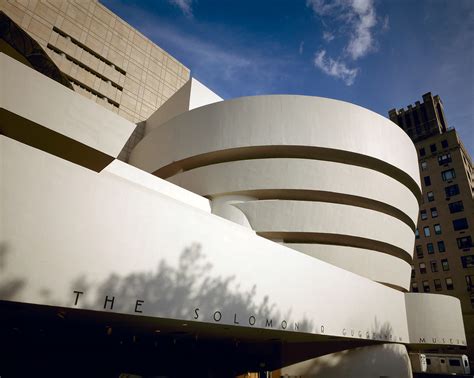 Solomon R Guggenheim Museum Manhattan Ny New York Path