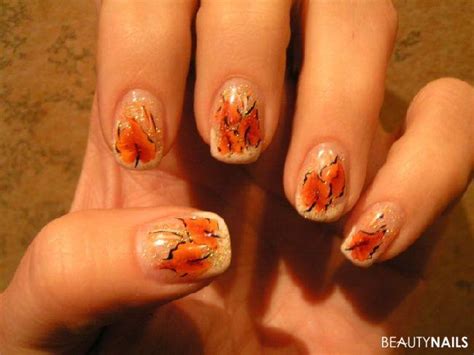 Herbstnägel Nageldesign 100 Bilder 2021 Herbst Nailart Galerie