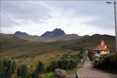 Volcano Pichincha, Lloa holiday accommodation: short-term house rentals ...