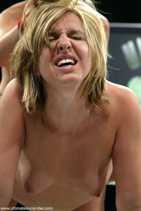 Ultimate Surrender Performed By Crimson Ninja Jolene Hot Photos CoedCherry