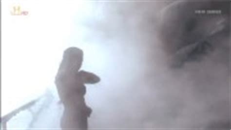 Maya Sieber Bikini Ice Road Truckers S05E03 HD