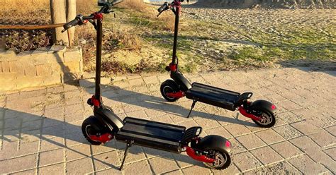 X Tron X10 es un scooter eléctrico de 2400 W con una velocidad de 65 km