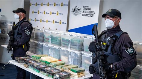 Drug Dealing Bikies In Airports Docks Australian Border Force Crack