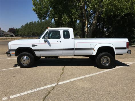 1993 Dodge Ram 350 4x4 59l Cummins Diesel Dually Extended Cab 122k