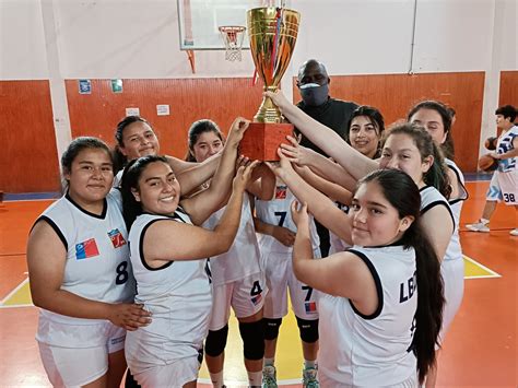 Liceo Domingo Santa María campeón regional del básquetbol damas de los