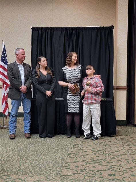 📷: Junction City/Geary Co. Crimestoppers honors top LEO employees
