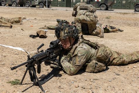 Dvids Images U S Army Soldiers Conduct Team Movements And Drills