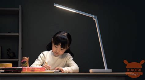 Xiaomi Mijia Table Lamp Lite potencia y diseño para la nueva lámpara