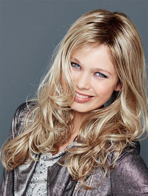 Without Bangs Lace Front 18 Wavy Blonde Long Wigs