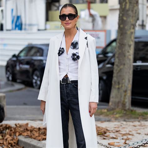 Jeans Con Sandalias Errores Comunes De Vestir El Look Tendencia Del