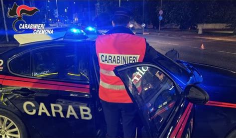 Rivolta D Adda Scappa All Alt Dei Carabinieri Preso Dopo Folle