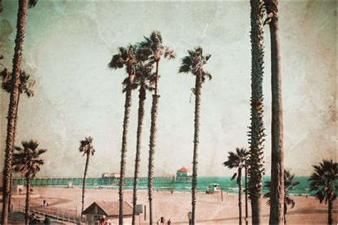 Huntington Surf Inn in Huntington Beach, California - Accommodations