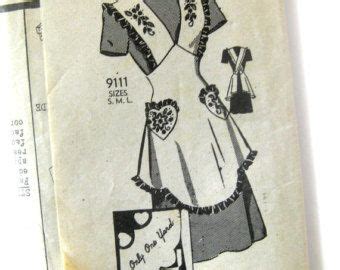 1940s Vintage Sewing Pattern Marian Martin 9111 Bib APRON With