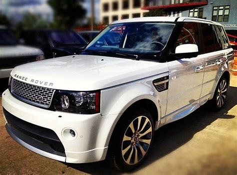 2013 Range Rover Sport | Range rover sport, Range rover, Dream cars range rovers