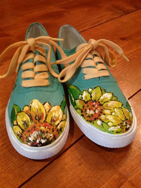 Pin by Liz Delphais on "Heart buttons 2" | Painted canvas shoes ...