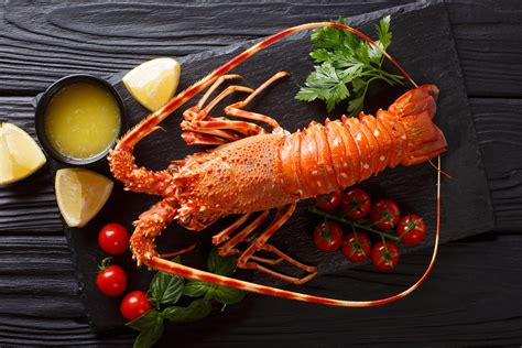 Florida Lobster Exports Halted By Coronavirus Local Seafood Lovers