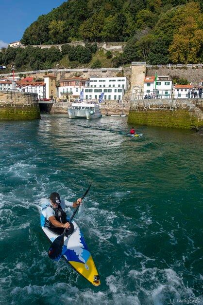 Premium Photo | The wonderful bay of La Concha beach San Sebastian